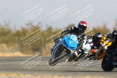 media/Jan-14-2024-SoCal Trackdays (Sun) [[2e55ec21a6]]/Turn 2 (1025am)/